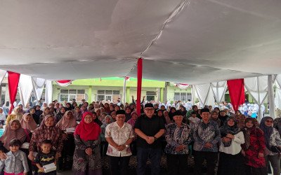 Bentengi Moral Generasi Muda, H. M. Abdul Azis Sefudin Bersama Kemenag Cianjur Gelar Dialog Terbuka di MTs Ats-Tsuur